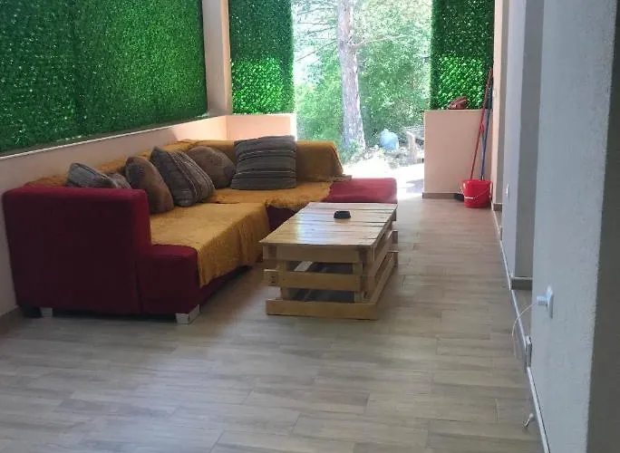 בית נופש Velin Raj סוקו בניה