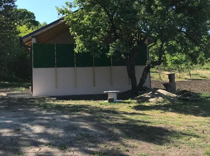 Velin Raj בית נופש *